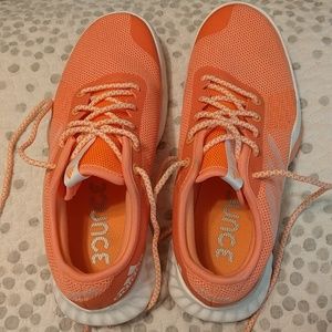 BRAND NEW ADIDAS TRAINING SHOES